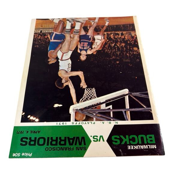 1971 Milwaukee Bucks VS San Francisco Warriors NBA Basketball Playoff Program